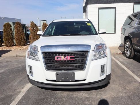 Used 2013 GMC Terrain SLE image 4