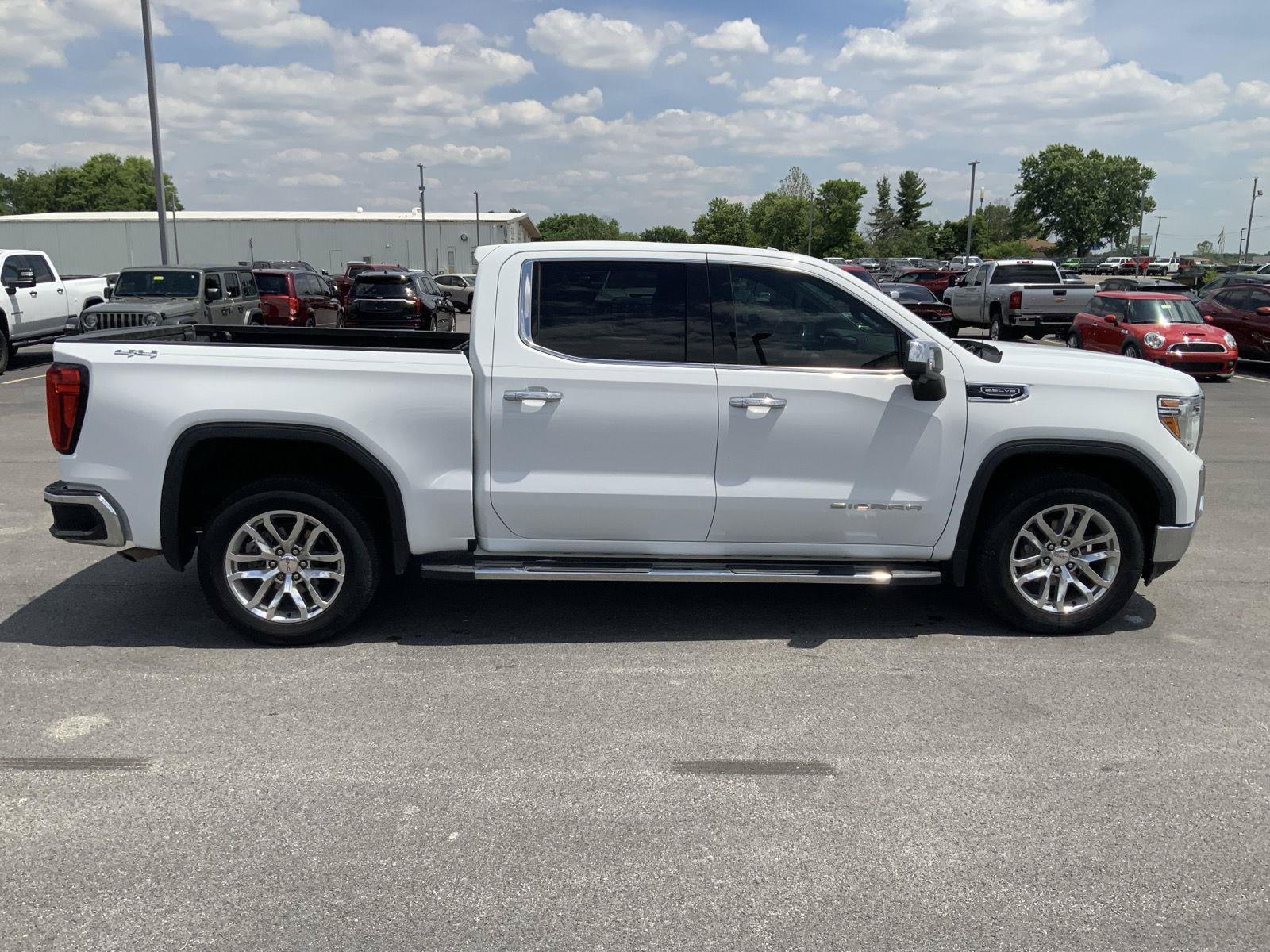 Used 2019 GMC Sierra 1500 SLT w/ SLT Premium Plus Package AWD/4WD image 14