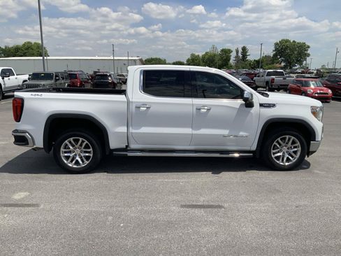 Used 2019 GMC Sierra 1500 SLT w/ SLT Premium Plus Package AWD/4WD image 14