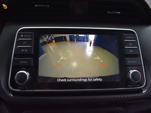Used 2020 Nissan Kicks SV FWD image 24