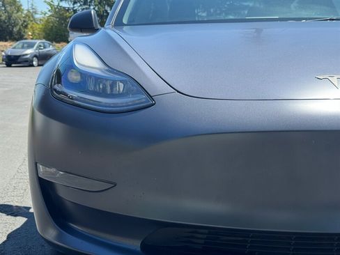 Used 2023 Tesla Model 3 Performance AWD/4WD image 3