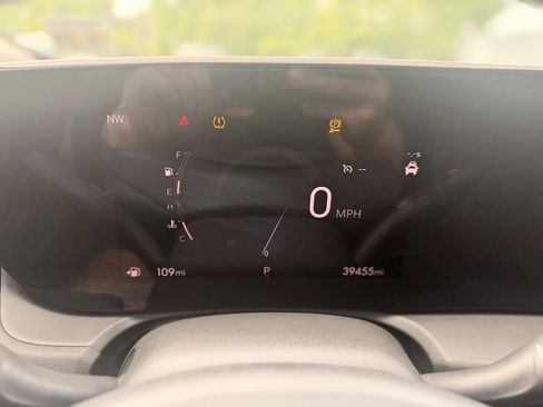 Used 2024 Buick Encore GX Preferred FWD image 28