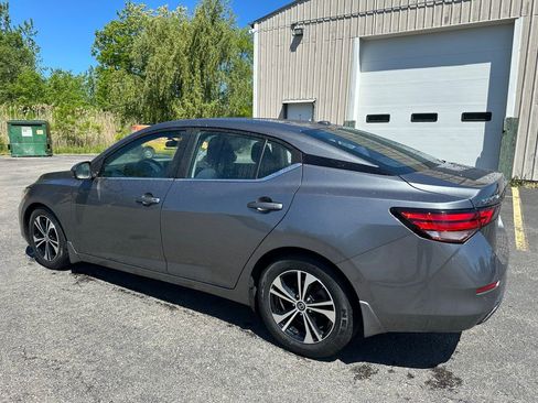 Used 2020 Nissan Sentra SV FWD image 14