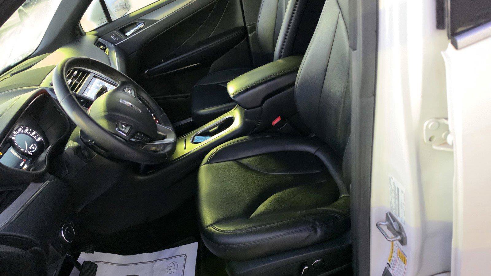 Used 2016 Lincoln MKC Premiere FWD image 12