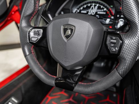 Used 2021 Lamborghini Aventador SVJ AWD/4WD image 50