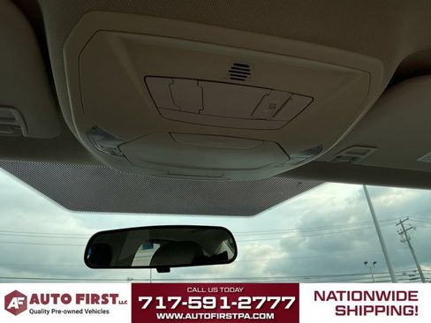 Used 2018 Ford Focus Titanium FWD image 26