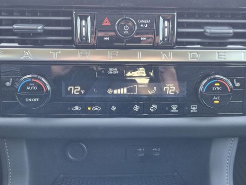 New 2026 Nissan Pathfinder SV image 17