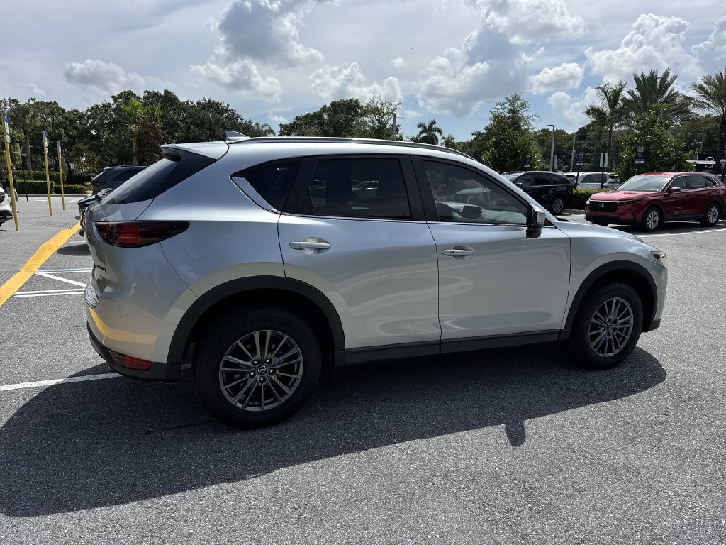 Used 2020 MAZDA CX-5 Touring FWD image 4