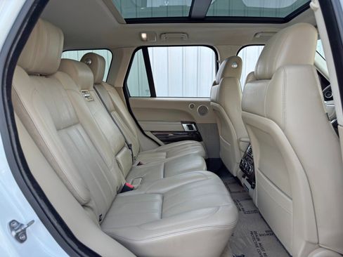 Used 2015 Land Rover Range Rover Supercharged image 38