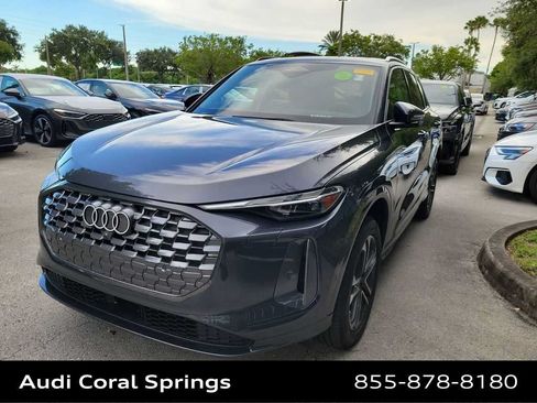 Certified 2025 Audi Q5 Premium w/ Convenience Package AWD/4WD image 5