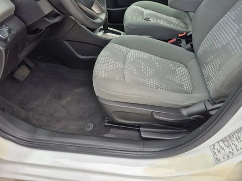Used 2016 Chevrolet Sonic LS FWD image 14