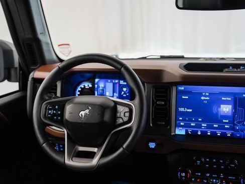 Used 2024 Ford Bronco Outer Banks AWD/4WD image 4
