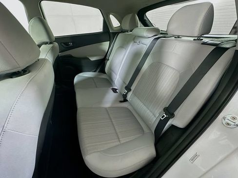 Certified 2023 Hyundai Kona SEL AWD/4WD image 27