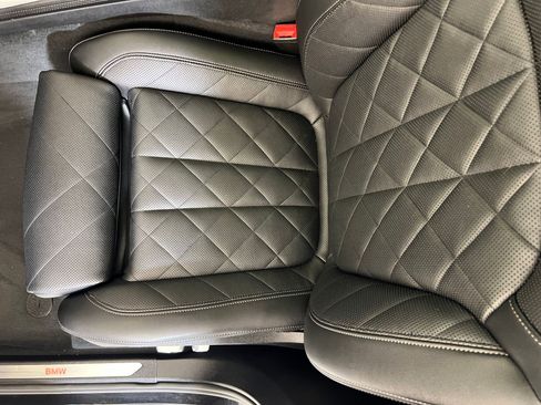 Certified 2023 BMW X7 xDrive40i w/ Premium Package image 25