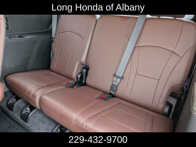 Used 2019 Buick Enclave Avenir w/ Avenir Technology Package FWD image 17
