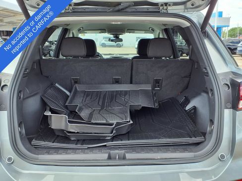 Used 2023 Chevrolet Equinox LT AWD/4WD image 12
