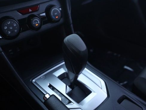 Used 2021 Subaru Impreza 2.0i image 30