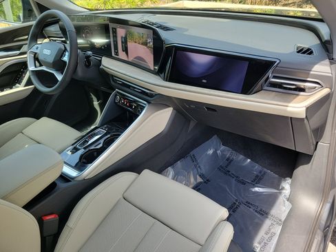 New 2026 Audi Q5 Premium Plus AWD/4WD image 11