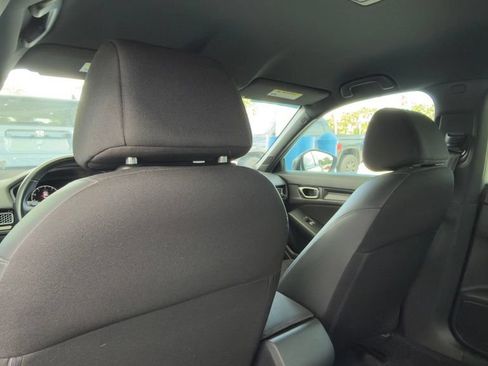Used 2023 Honda Civic Sport image 7