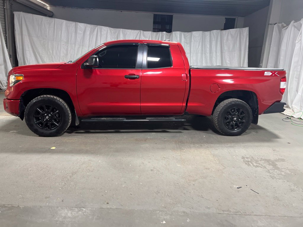 Used 2020 Toyota Tundra SR5 w/ SX Package RWD image 4