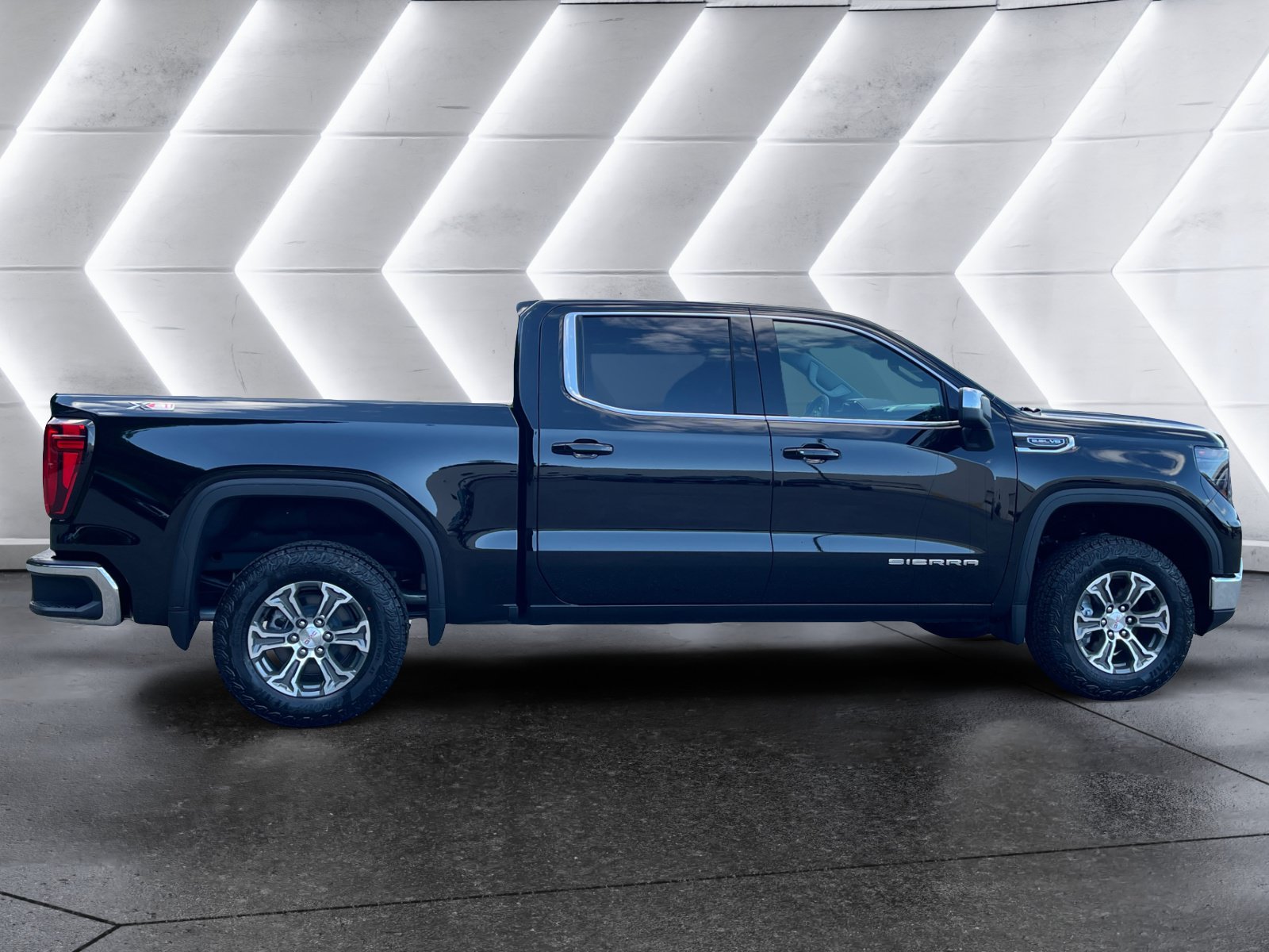 New 2026 GMC Sierra 1500 SLE AWD/4WD image 7