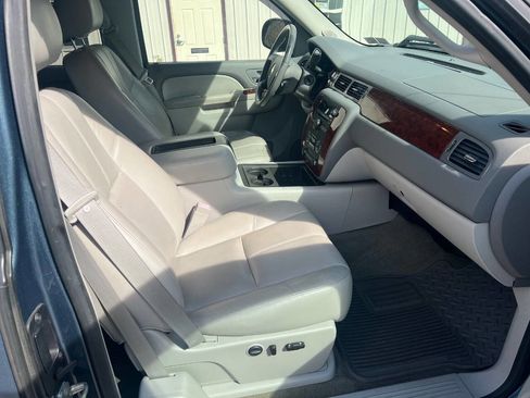 Used 2011 Chevrolet Silverado 1500 LTZ w/ LTZ Plus Package image 21