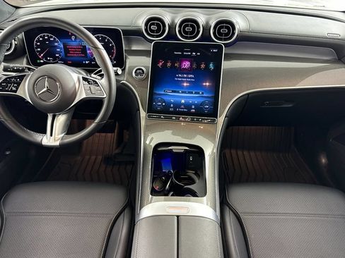 Certified 2024 Mercedes-Benz GLC 300 4MATIC image 17