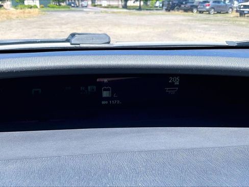 Used 2015 Toyota Prius Two FWD image 26
