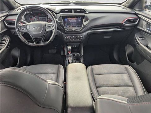 Used 2022 Chevrolet TrailBlazer RS w/ Convenience Package FWD image 16