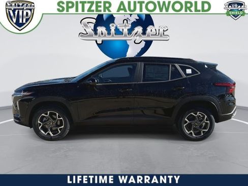 New 2026 Chevrolet Trax LT w/ LT Convenience Package image 5