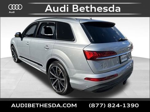 Used 2021 Audi Q7 3.0T Prestige image 5
