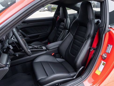 Certified 2026 Porsche 911 Carrera 4S AWD/4WD image 5