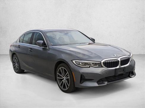 Used 2019 BMW 330i xDrive Sedan w/ Premium Package image 3