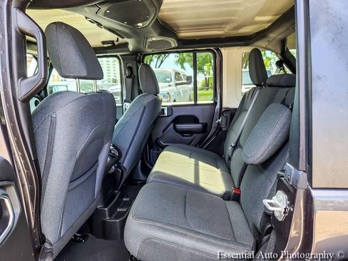 Used 2025 Jeep Wrangler Unlimited Sport S 4xe AWD/4WD image 11