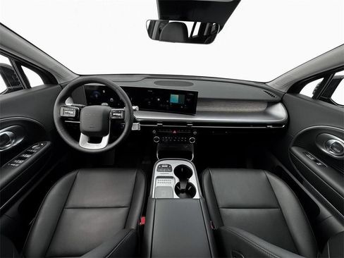 New 2026 Hyundai Ioniq 9 SEL AWD/4WD image 13