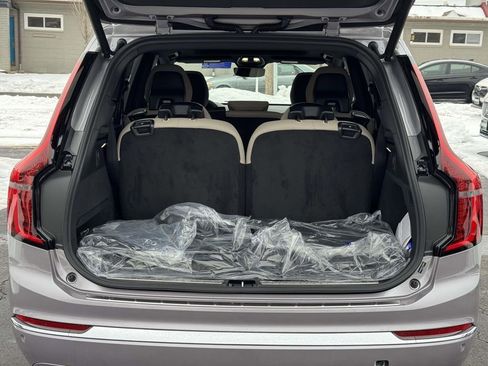 New 2026 Volvo XC90 T8 Plus w/ Protection Package Premier image 14