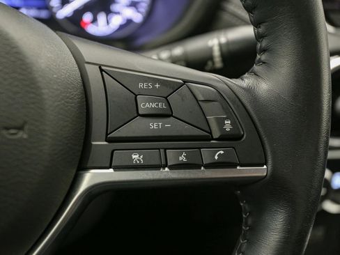 Used 2020 Nissan Sentra SV FWD image 34