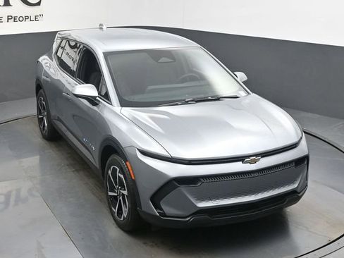 New 2026 Chevrolet Equinox EV LT w/ Comfort Package image 25