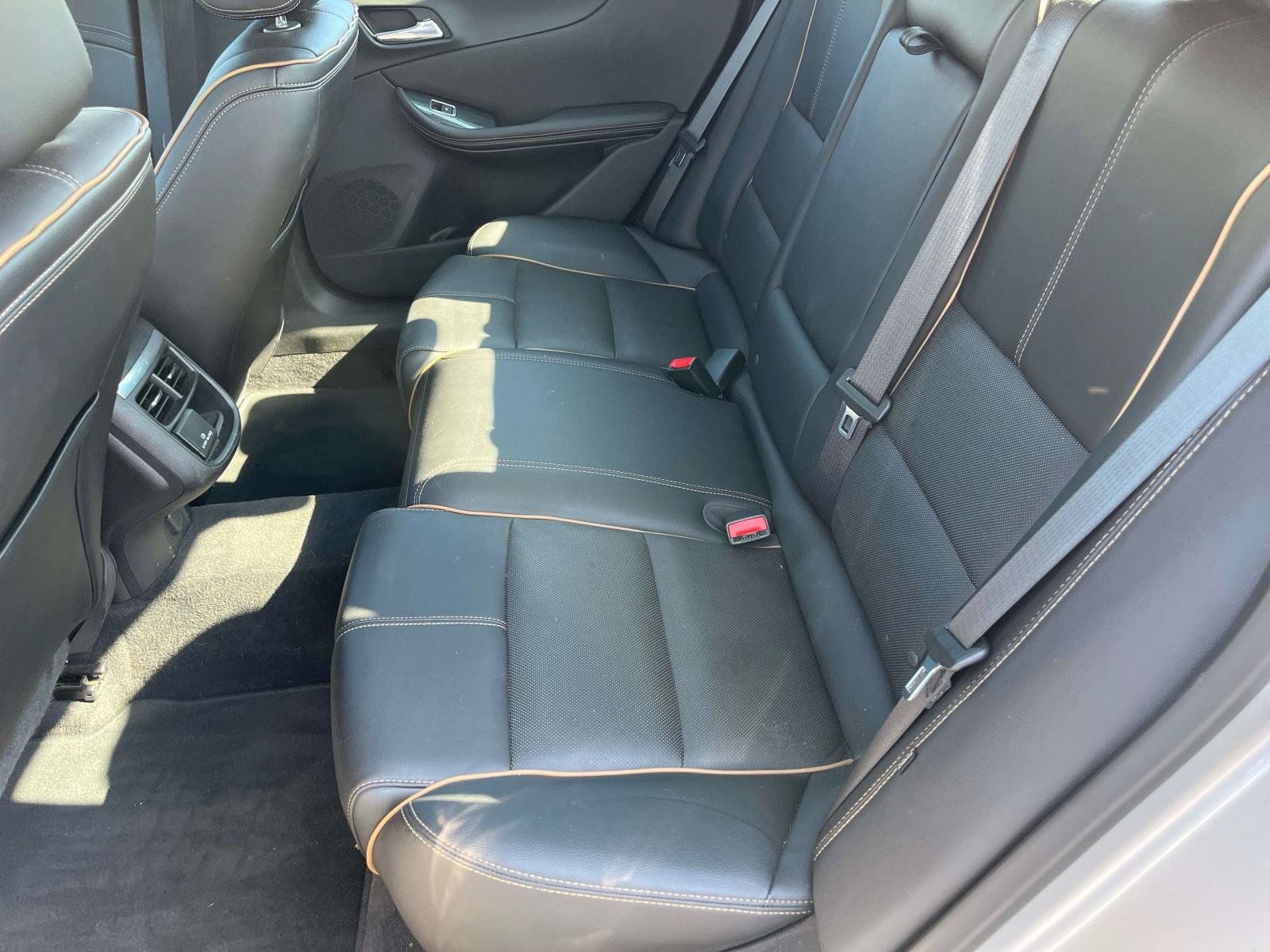 Used 2019 Chevrolet Impala Premier FWD image 19