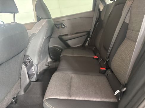 Used 2021 Nissan Rogue S image 20