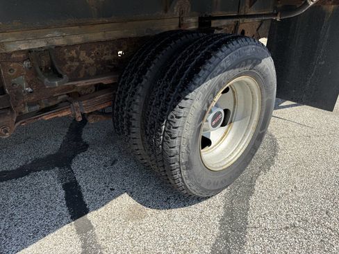 Used 2009 GMC Sierra 3500 W/T RWD image 14