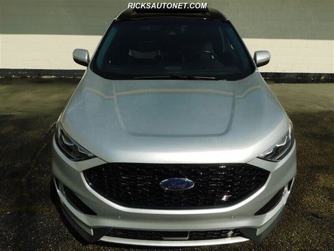 Used 2019 Ford Edge ST w/ Equipment Group 401A image 3