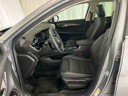 Used 2023 Buick Envision Avenir AWD/4WD image 4