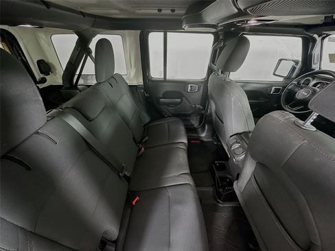 Used 2020 Jeep Wrangler Unlimited Sport AWD/4WD image 25