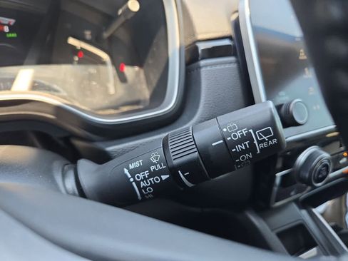 Used 2022 Honda CR-V Touring image 25
