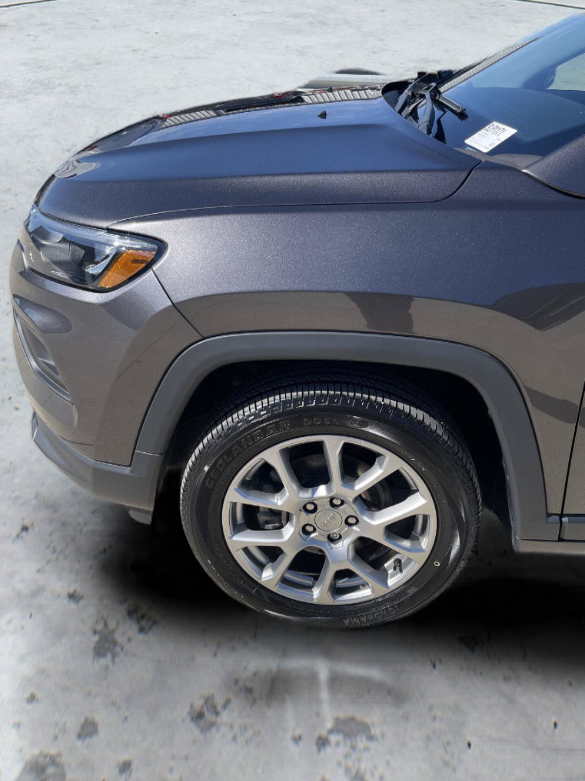 Used 2024 Ford Edge Titanium AWD/4WD image 54