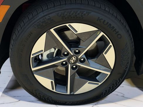 Used 2026 Hyundai Tucson SEL FWD image 5