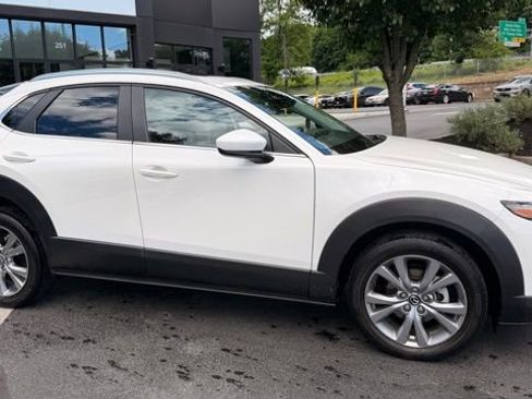 Used 2024 MAZDA CX-30 AWD 2.5 S w/ Preferred Package image 2