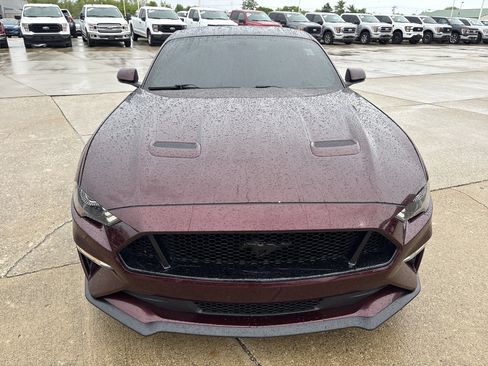 Used 2018 Ford Mustang GT w/ Black Accent Pkg RWD image 3