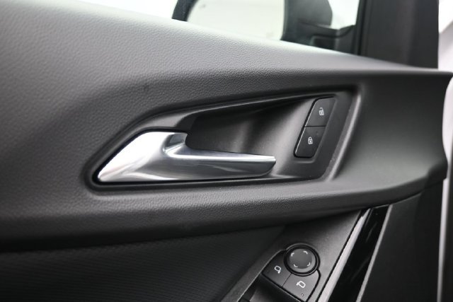 Used 2025 Chevrolet Equinox LT FWD image 13